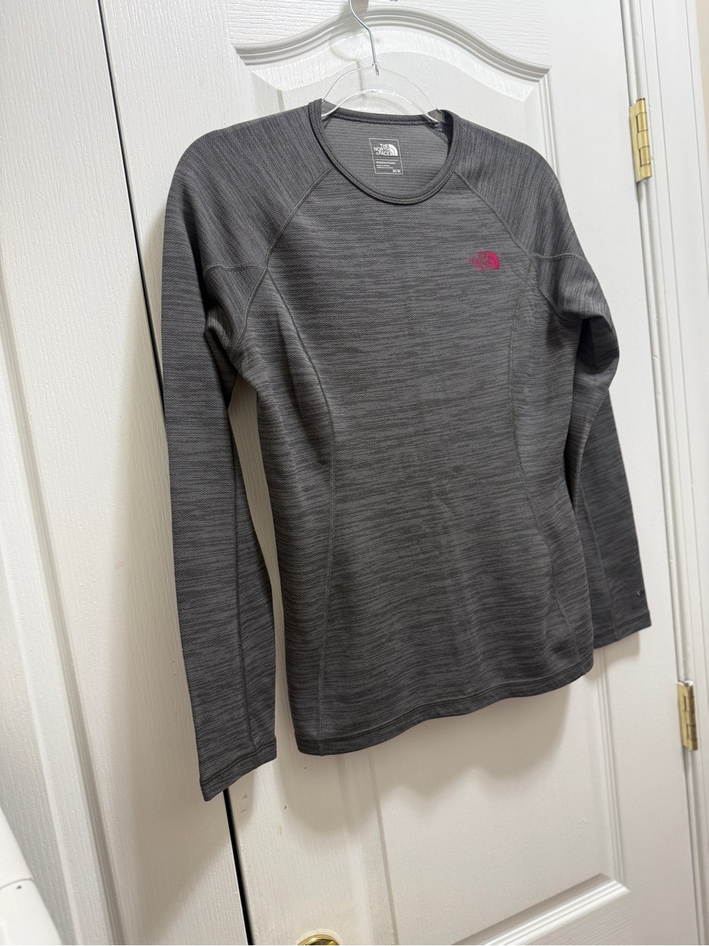 The North Face Women's Heather Gray Long Sleeve Crew with Pink Logo - Picture 4 of 8